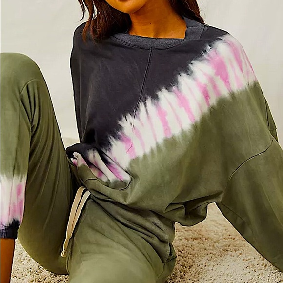 ☃️BOGO50%☃️ 🆕💚PEACH LOVE CA: California Blissful Thoughts Top Sweater SMALL - Picture 7 of 8